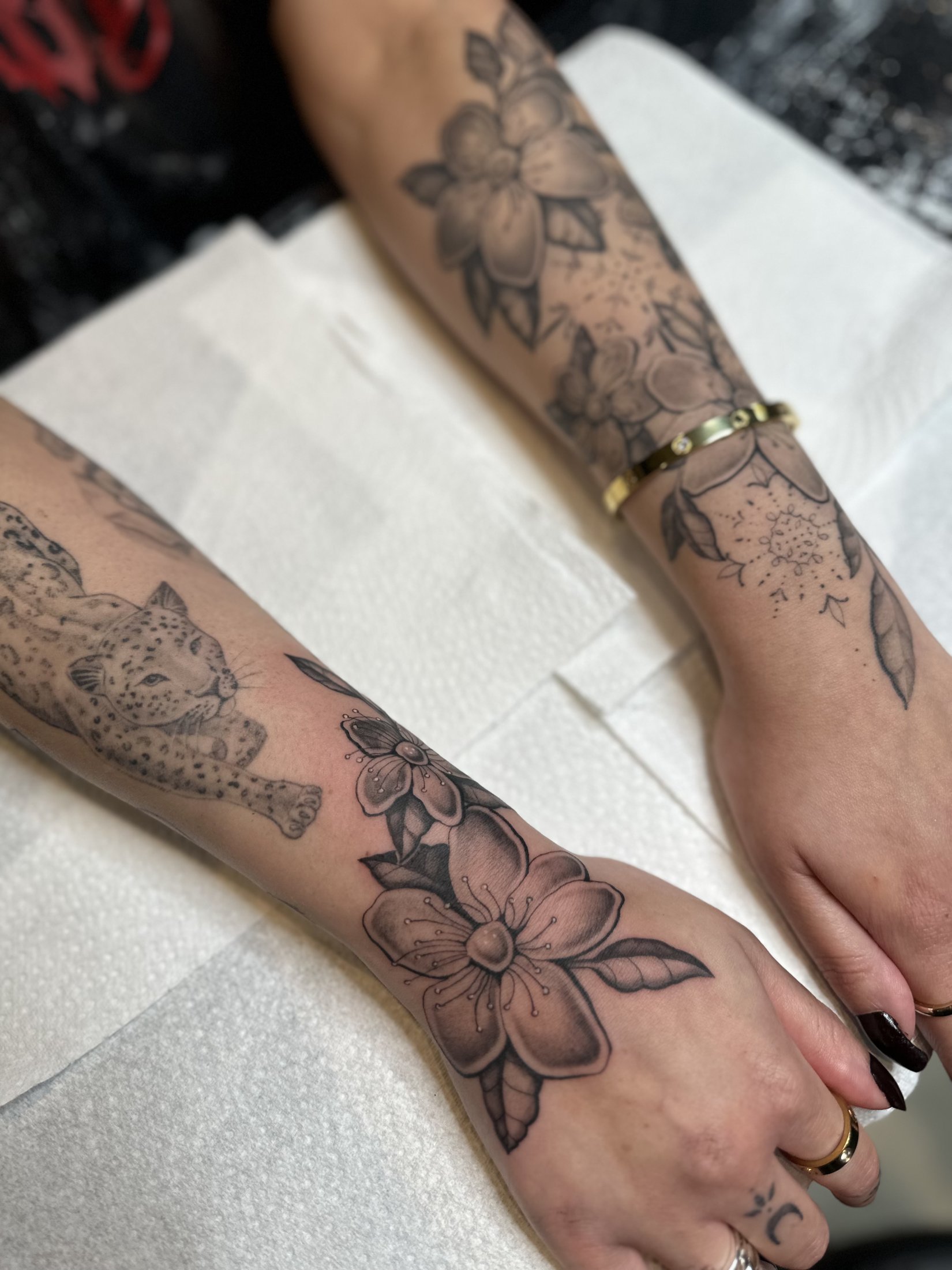 Japanese illustrative tattoo by Suze Tattoos — piece 11