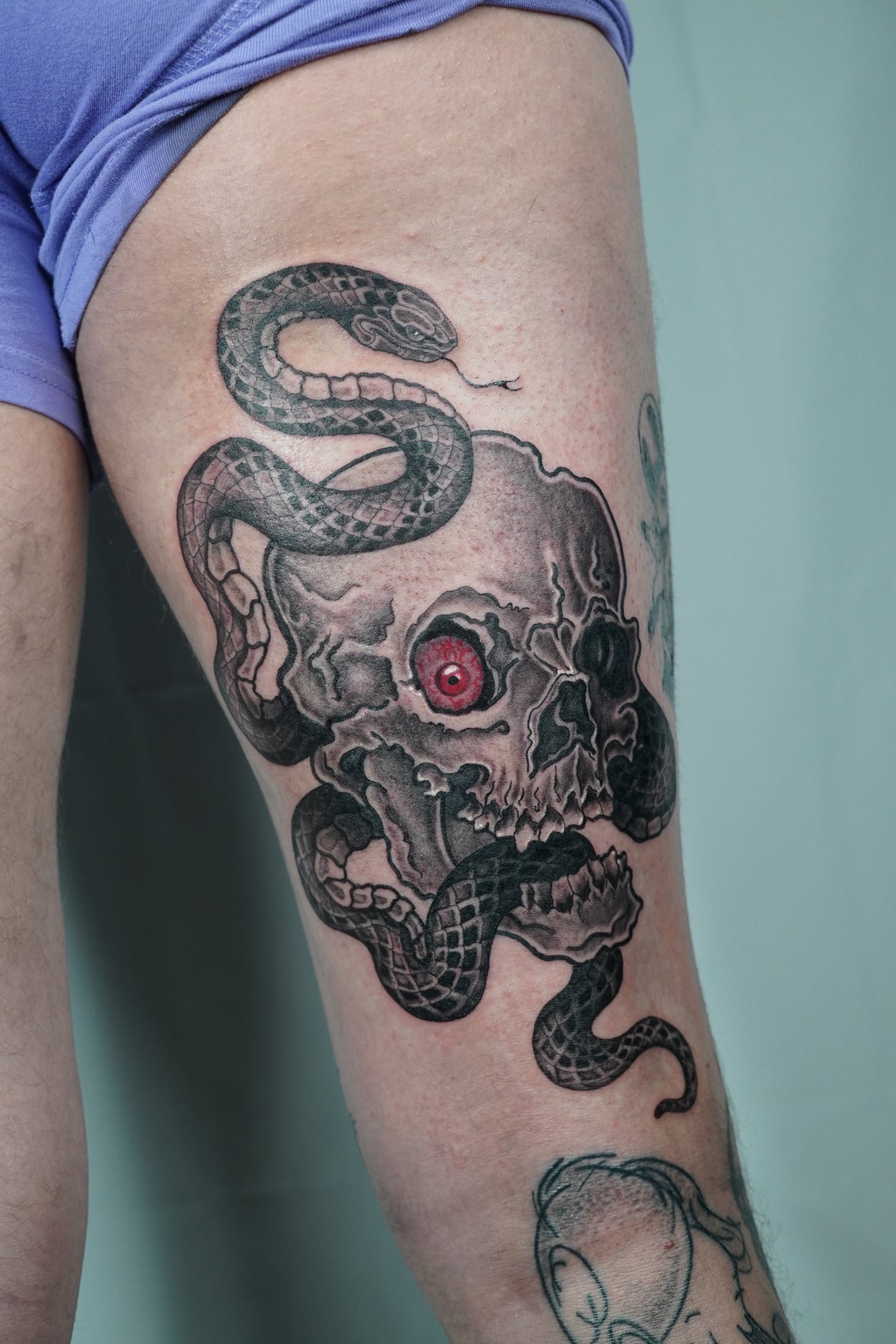 Japanese illustrative tattoo by Suze Tattoos — piece 21